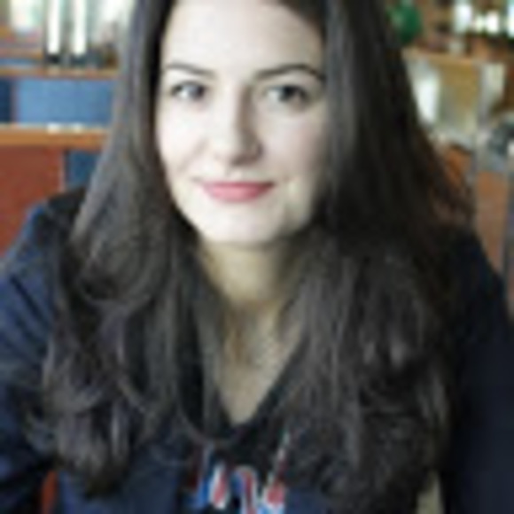 Meet your Posher, Kay - Picture 1 of 1